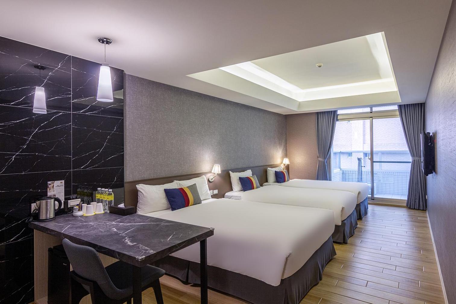 F HOTEL Luzhou Taipei Extérieur photo