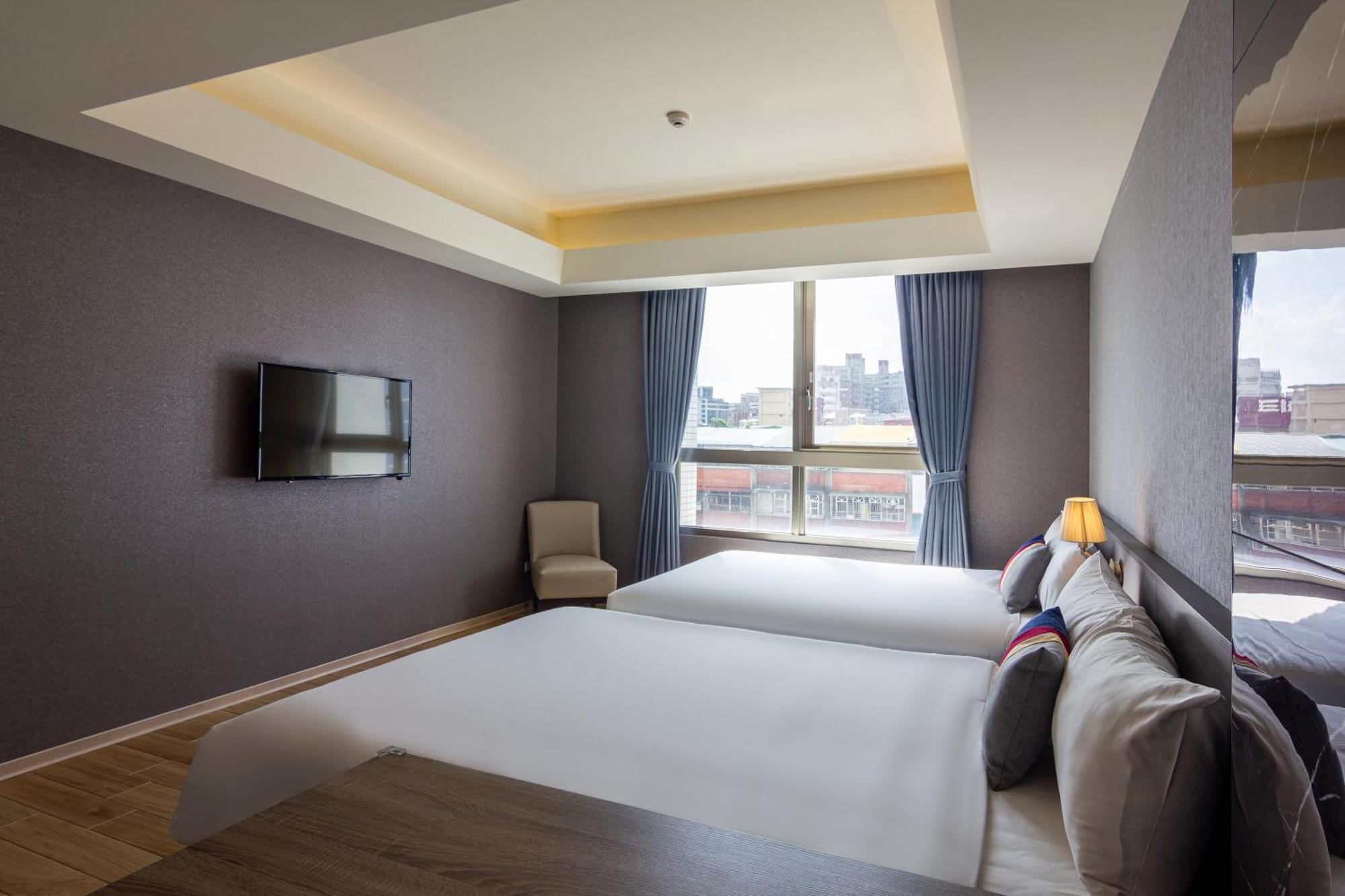 F HOTEL Luzhou Taipei Extérieur photo